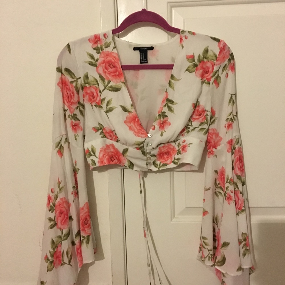 Floral Bell Sleeve Crop Top
